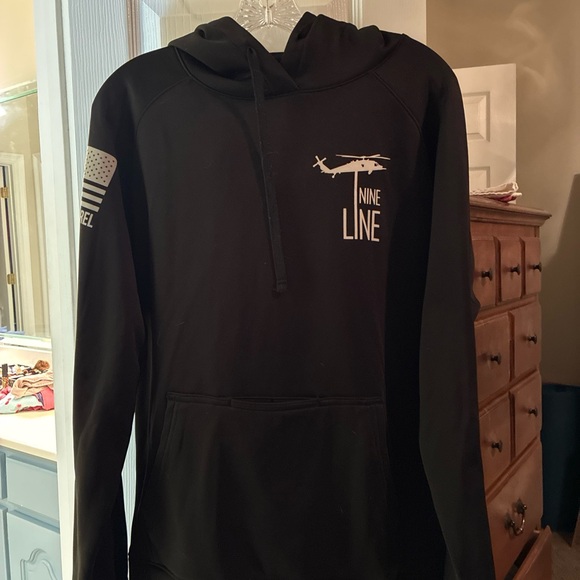 Nine Line Apparel Other - Nine Line Apparel Sweatshirt Black Hoodie SZ S Military Vet Gear Army